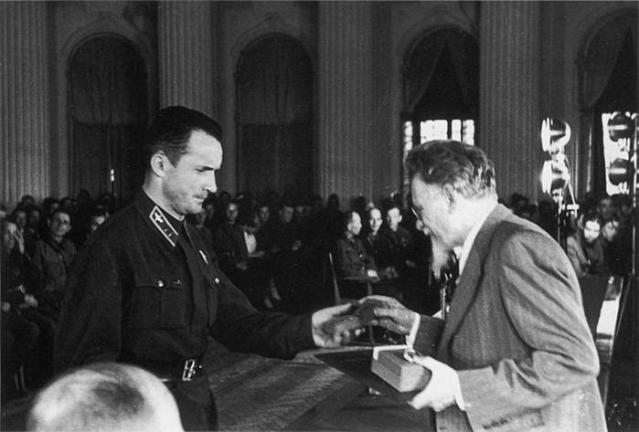 Сергей Михайлович Романов3 (700x473, 190Kb)