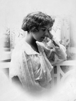 Karen-Blixen (258x342, 40Kb)