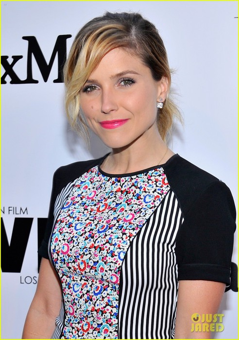 sophia-bush-two-events-lunch-day-after-09 (492x700, 107Kb)