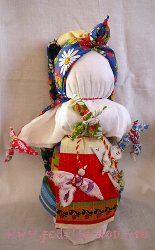 Тряпичная кукла как образ женщины России