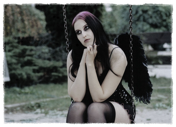 gothic models226 (699x507, 116Kb)
