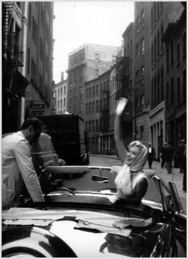 http://img0.liveinternet.ru/images/attach/c/0//44/80/44080745_Marilyn_Monroe__Arthur_Miller_NYC_1957_7.jpg