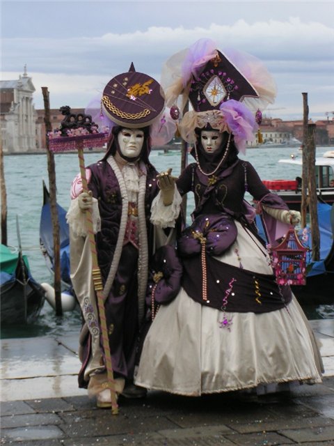 Из Томска в Венецию: маски крупнейшего фестиваля Италии