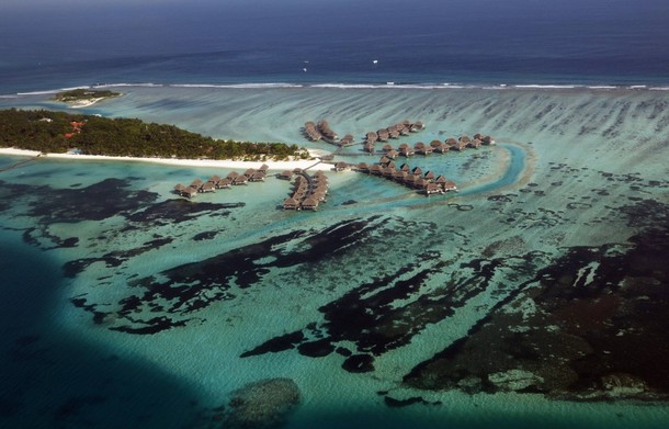    Male Atoll, 8  2009.