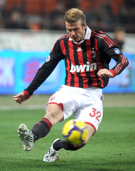 AC+Milan+v+Genoa+CFC+Serie+A+zc5rgyoWP2rl (468x594, 93Kb)