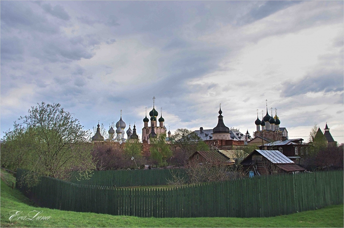 4954089_Rostov_Velikii_hf (700x463, 233Kb)