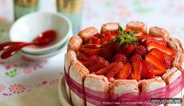 Strawberry-charlotte (640x369, 135Kb)