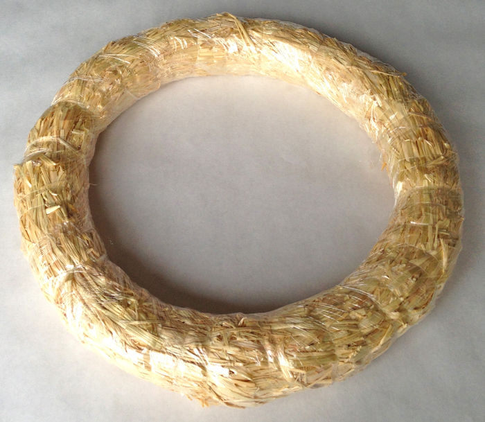 Walnut-Wreath-Straw-Wreath2218 (700x609, 468Kb)