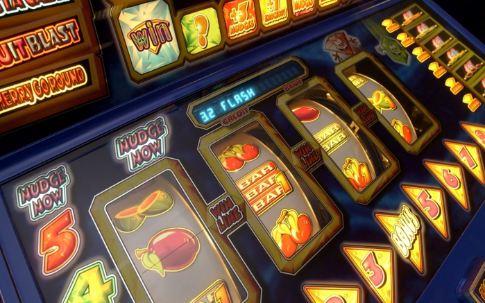3937459_Casino_Wallpaper__19_ (700x437, 283Kb)