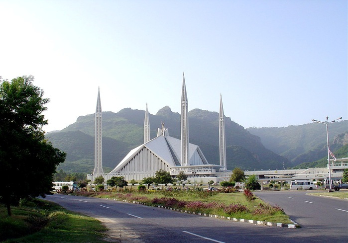 Faisal_mosque2 (700x489, 92Kb)
