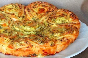 Zakusochnyiy-pirog-s-bryinzoy-300x200 (300x200, 35Kb)