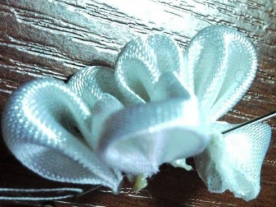 snezhinka_v_stile_kanzashi_12 (400x300, 81Kb)