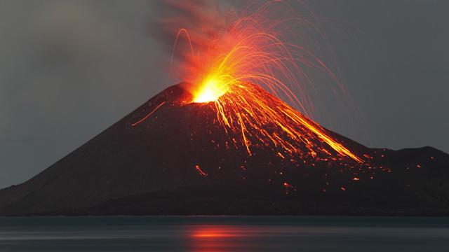 volcano (640x360, 17Kb)