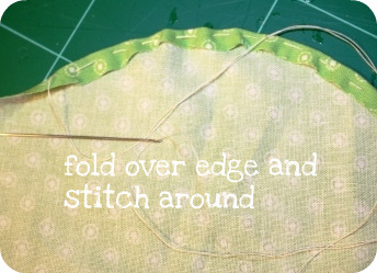 4 sewing around the edge (344x249, 103Kb)