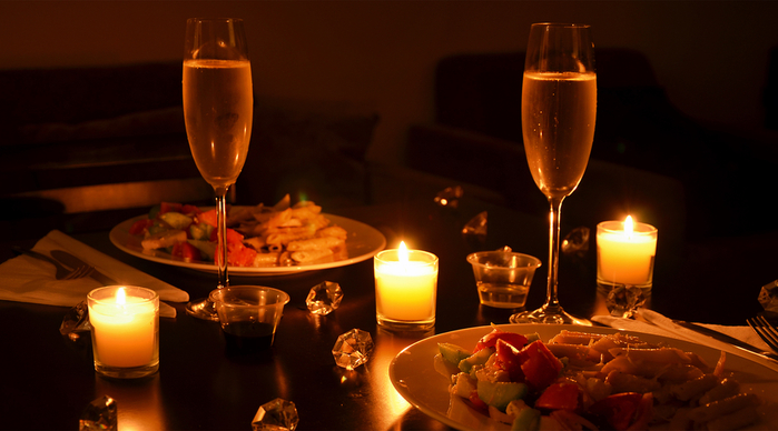 Романтический ужин при свечах Изображения – скачать бесплатно на Freepik