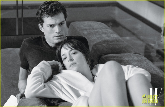 dakota-johnson-naked-for-w-magazine-jamie-dornan-03 (700x455, 225Kb)