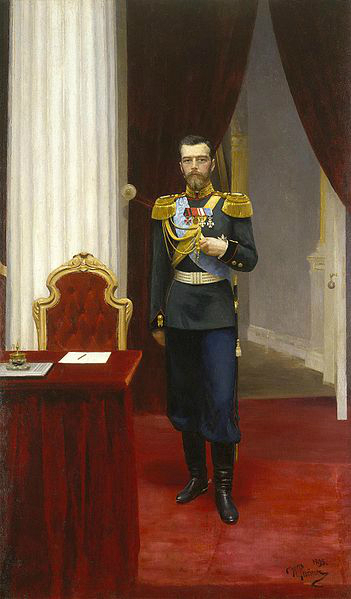 351px-Nikolai_II_of_Russia_by_I_Repin_(1895,_Hermitage) (351x599, 140Kb)