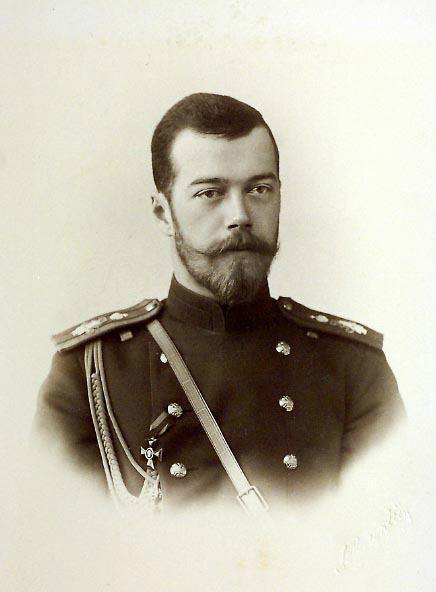 Nicholas_II_1894_by_Sergei_Lvovich_Levitsky_and_Rafail_Levitsky (436x592, 106Kb)