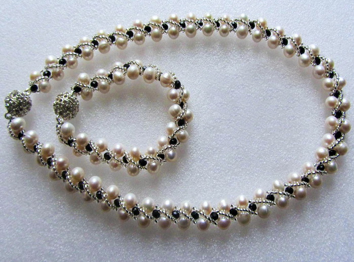 free-beading-tutorial-necklace-pearl-pattern-1 (700x519, 145Kb)