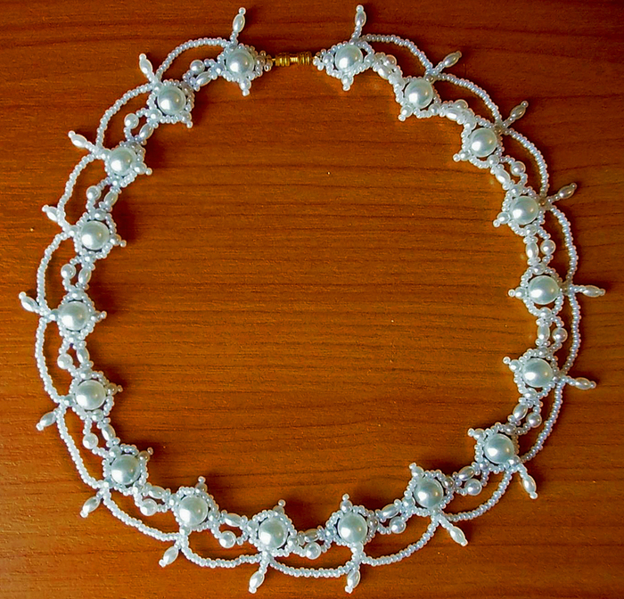 free-pattern-beaded-necklace-tutorial-1 (700x672, 631Kb)