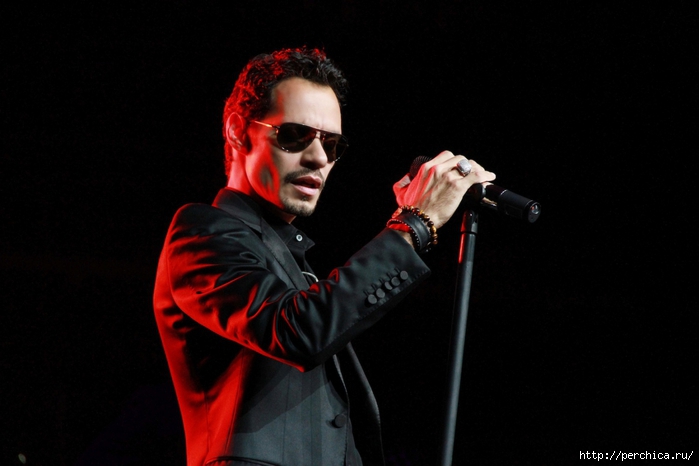 4979645_MarcAnthony_1_ (700x466, 159Kb)