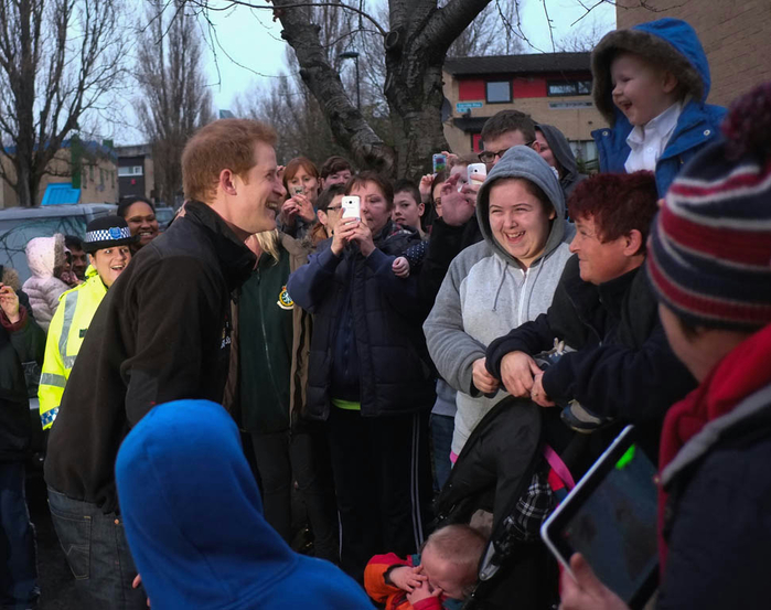 prince-harry-25feb15-10 (700x553, 378Kb)