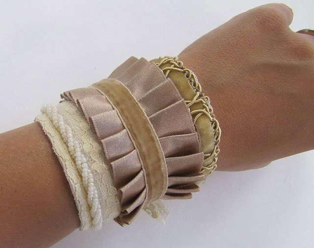 71042469_bracelet01 (640x505, 131Kb)