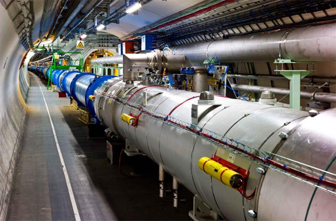 Large Hadron Collider (670x440, 297Kb)