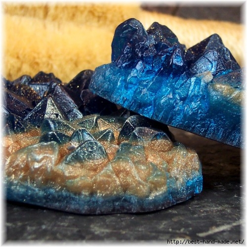 sapphire_glycerin_geode_soap_rock_midnight_blue_copper_and_gold_9dc458b7 (500x500, 196Kb)