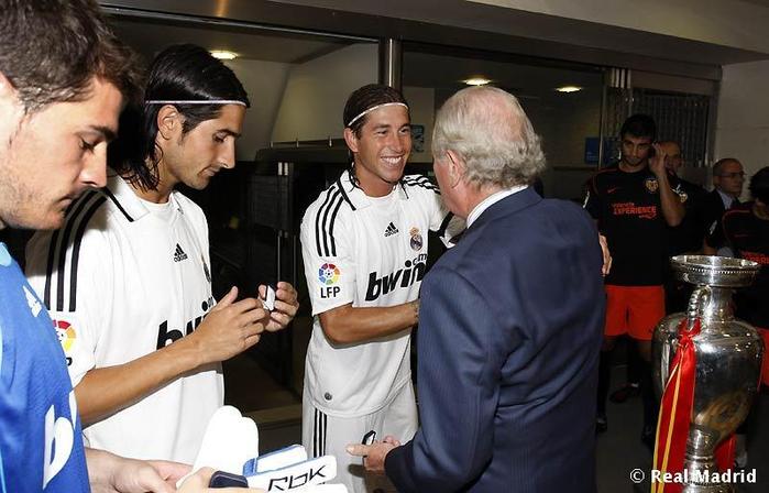 homenaje_eurocopa_2 (699x448, 52Kb)
