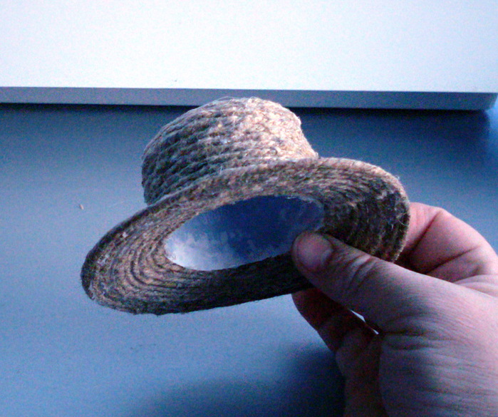 Шляпа из фетра для куклы из капрона. How to make a hat.