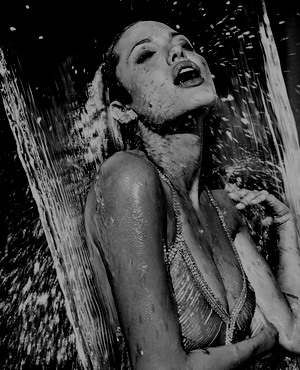 angelana jolie