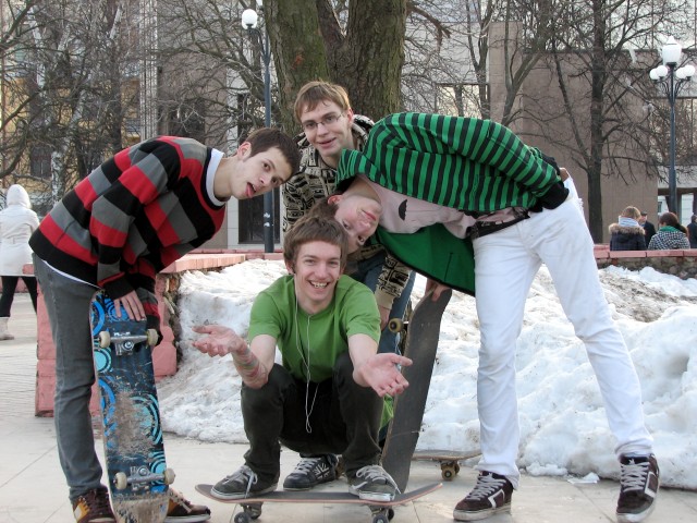  (640x480, 123Kb)