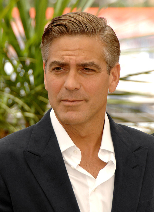 http://img0.liveinternet.ru/images/attach/c/0/43/458/43458080_georgeclooney.jpg