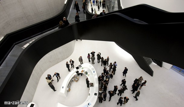 Maxxi        13  2009.