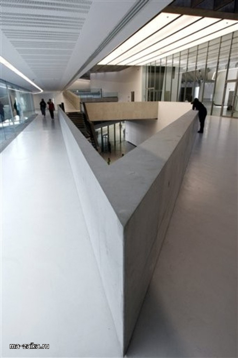 Maxxi        13  2009.