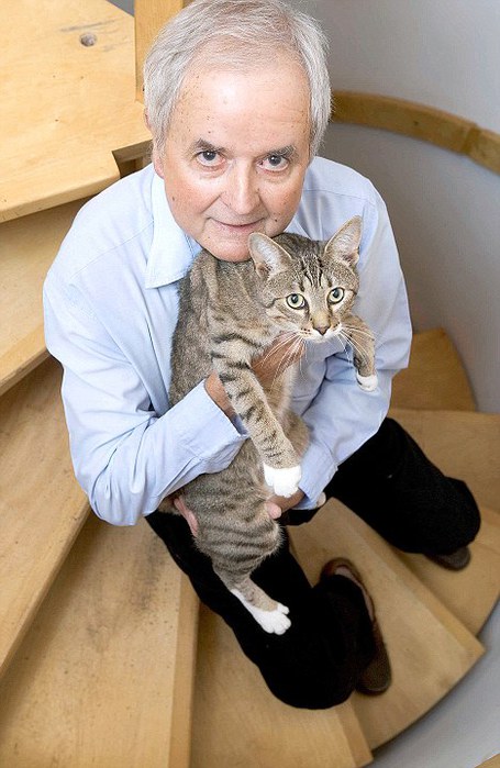 Rodney Bewes