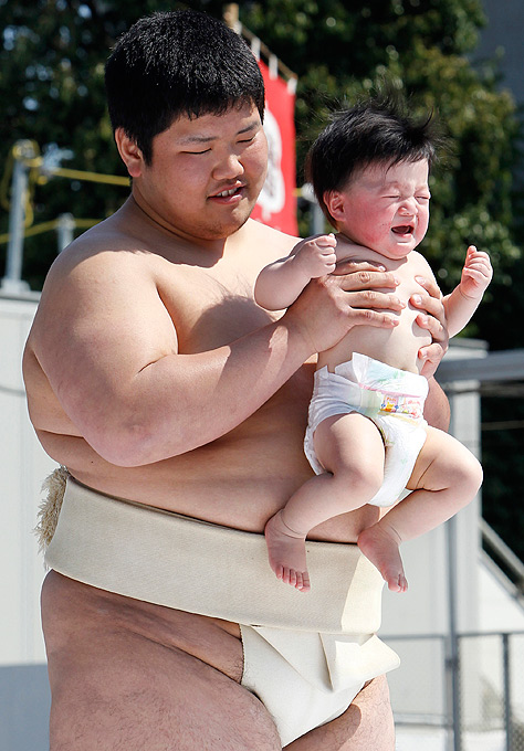       , Sensoji , , , 25  2010 .