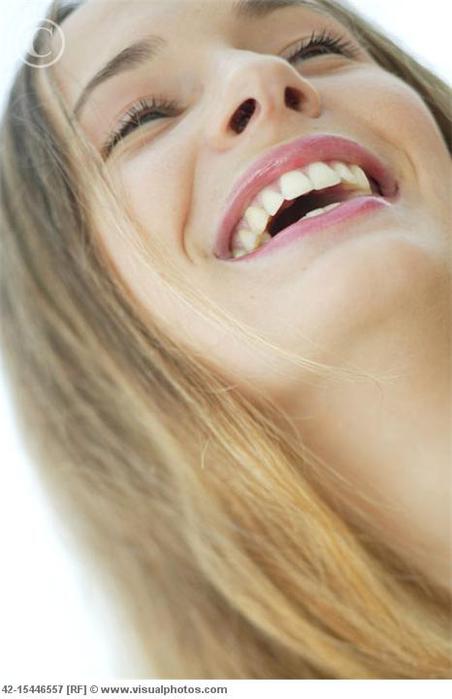 laughing_young_woman_42-15446557 (452x699, 29 Kb)