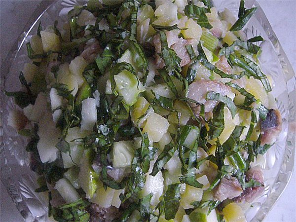 Салат с отварной скумбрией рецепт с фото очень вкусный