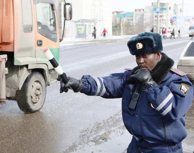 толстые менты