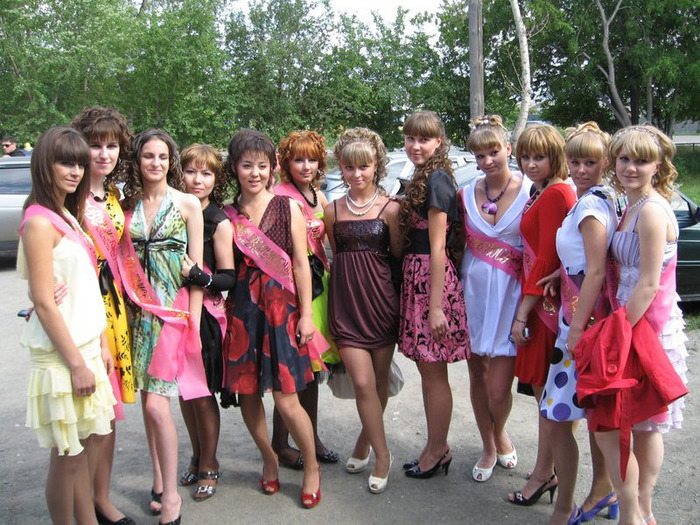 Выпускники 2011 года картинки