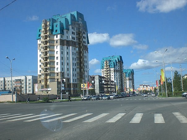 Улицы сургута. Сургут улица мира. Памятники архитектуры города Сургута. Сургут улицы города. Сургут фото улиц города.