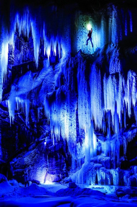 iceclimbers03-532x800 (465x700, 298Kb)