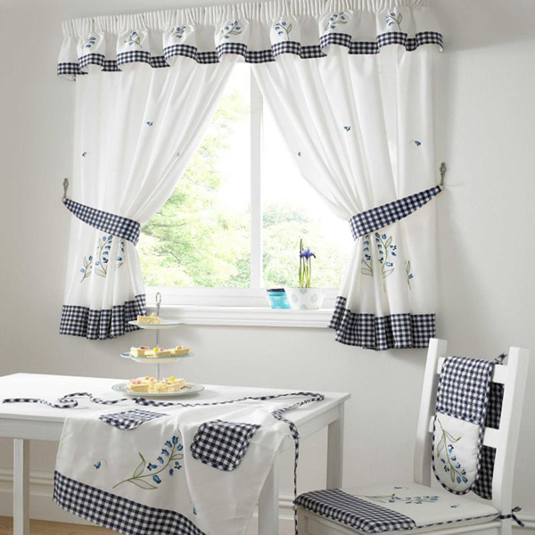 92176774_001_BeautifulKitchenCurtain (600x600, 269Kb)