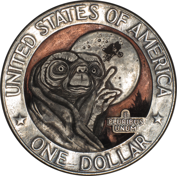 К великому разочарованию увлеченных уфологией людей, это оказалось не «внеземная» монета.