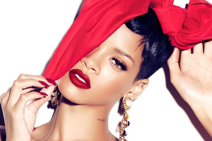 Rihanna-RiRi-Hearts-MAC-Cosmetics-2013-Summer-Collection-Others (700x466, 203Kb)