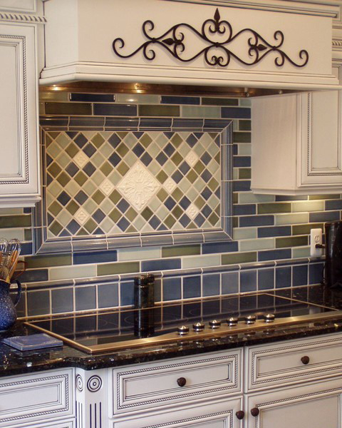 multicolor-tile-backsplash-kitchen5-2 (480x600, 277Kb)