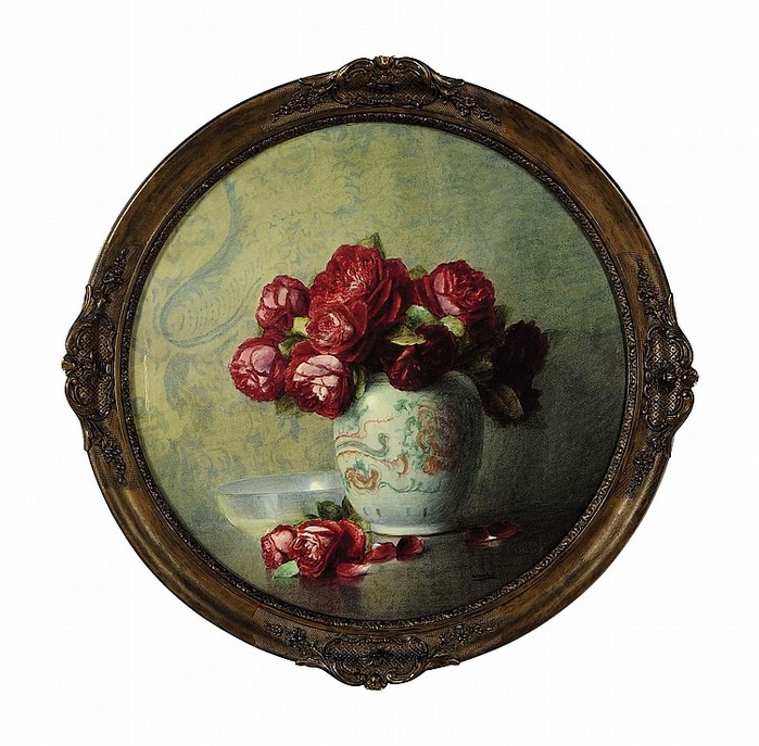 Still life of red roses in a vase (700x687, 319Kb)
