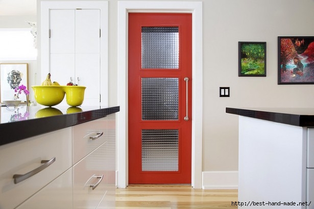 Amazing-Kitchen-Interior-Design-with-Red-Door-Interiors-Decoration-615x410 (615x410, 112Kb)